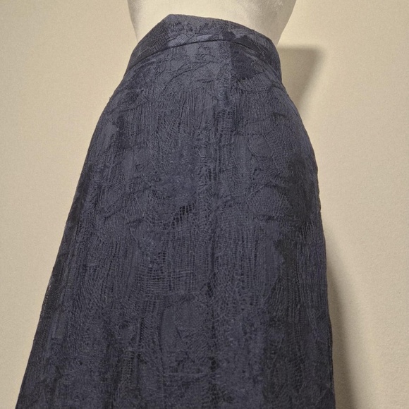 Maria Pinto Elegant Lace Navy Blue Slit Maxi Skirt US 8 - Picture 3 of 6